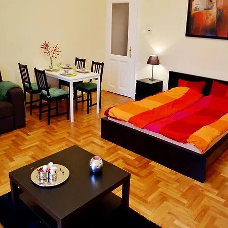 Caesar Apartment Budapest